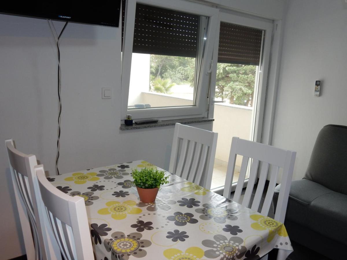 Apartments Ina Medulin Extérieur photo
